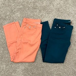 Arden B Ava Ankle Skinny Jeans in Coral and Teal, size 8.